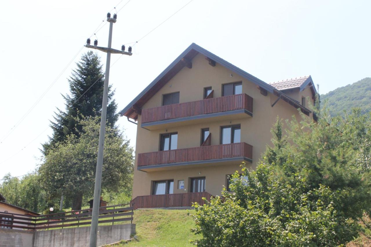 Hotel House Stefanac à Selište Drežničko Extérieur photo