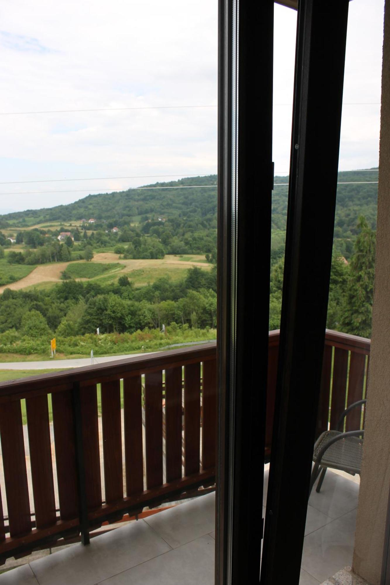 Hotel House Stefanac à Selište Drežničko Extérieur photo