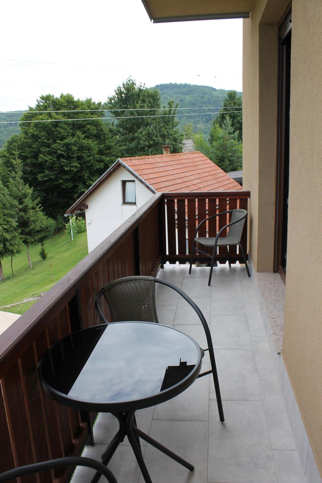 Hotel House Stefanac à Selište Drežničko Extérieur photo
